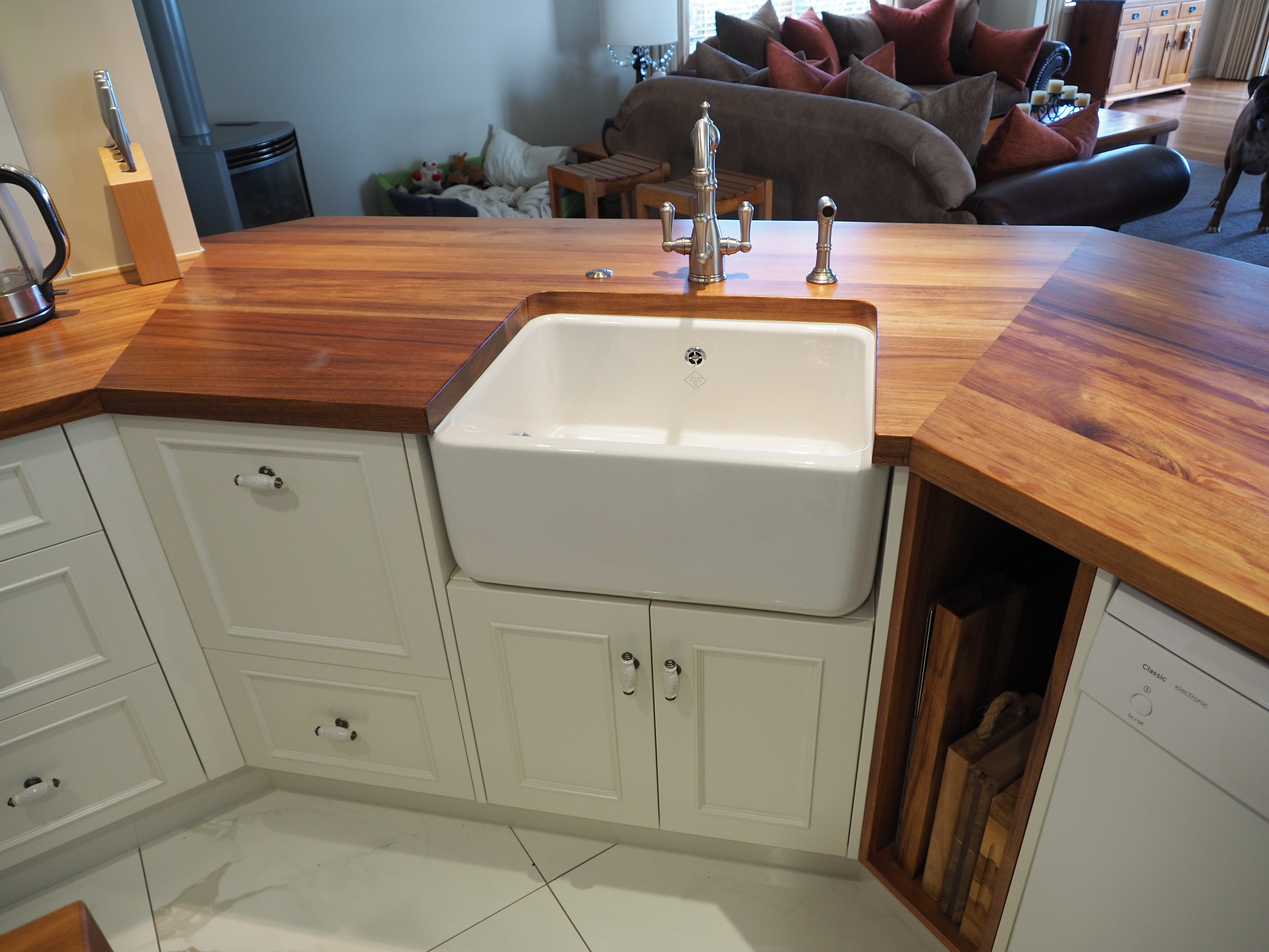 Titjens Butlers Sink, designed kitchen, handmade best quality Offering custom made furniture, sculleries, laundries, bathroom, doors locally owned and operated full service kitchen design specialists